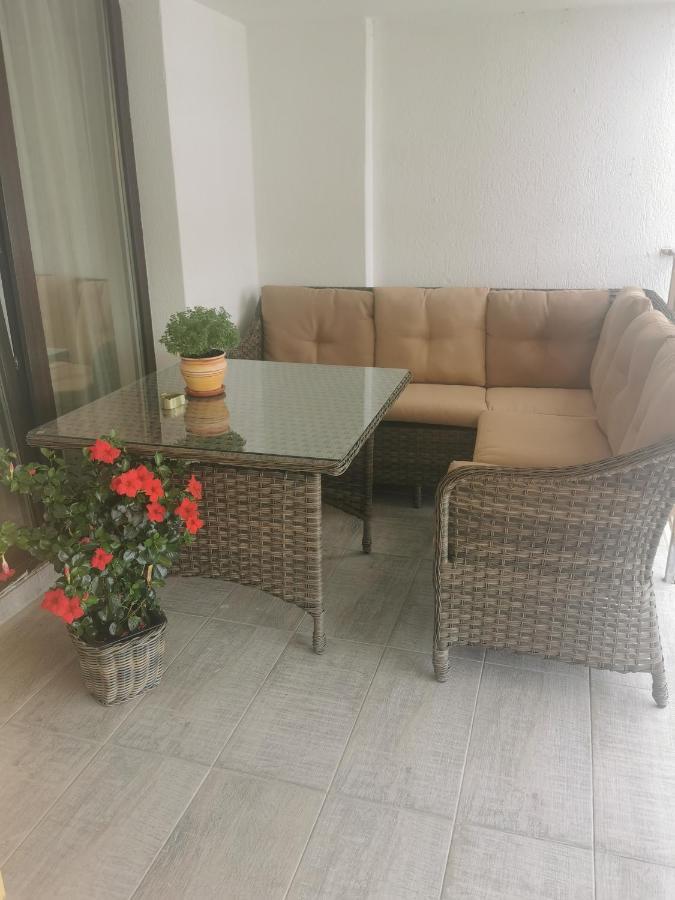 Amavera Apartment Târgu Jiu Esterno foto